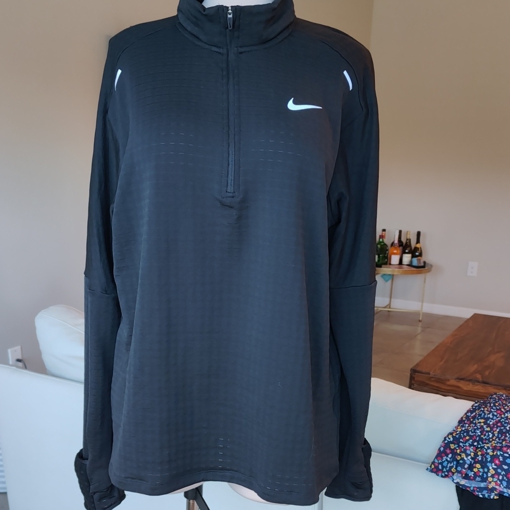 Nike Black Quarter-Zip Pullover
